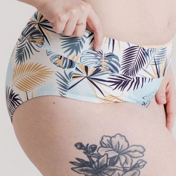 NWT 2XL - Midrise Full Coverage Briefs Bikini Swim Bottom in Palm Print - Picture 2 of 15